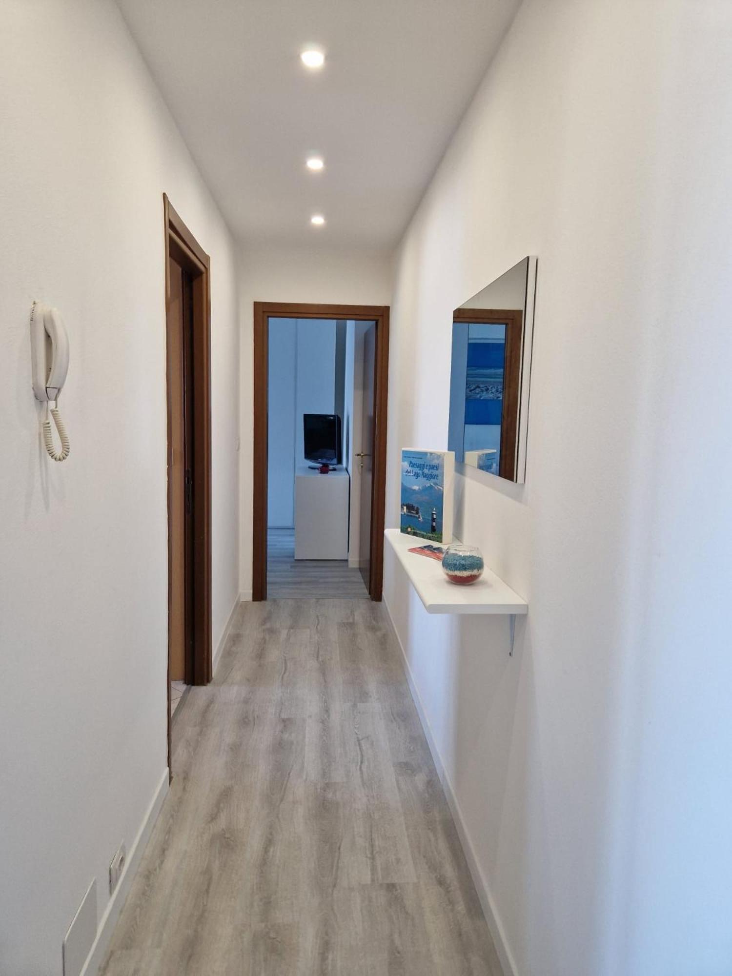 Residenza Luigio Apartment Вербания Екстериор снимка